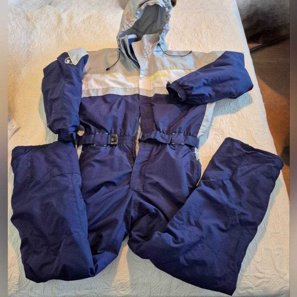 Quechua men's size XL Decathlon Creation blue and gray belted snowsuit, EUC